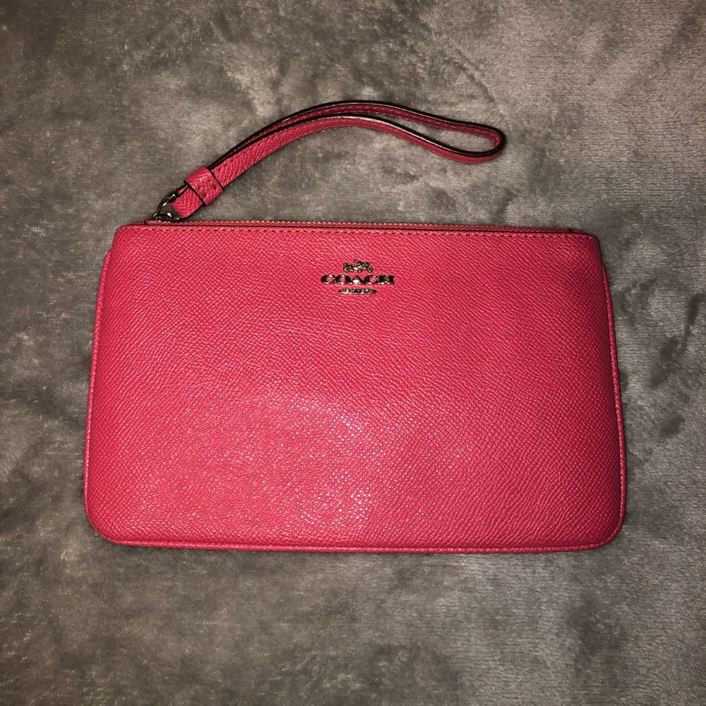 COPY - Hot pink Coach wristlet